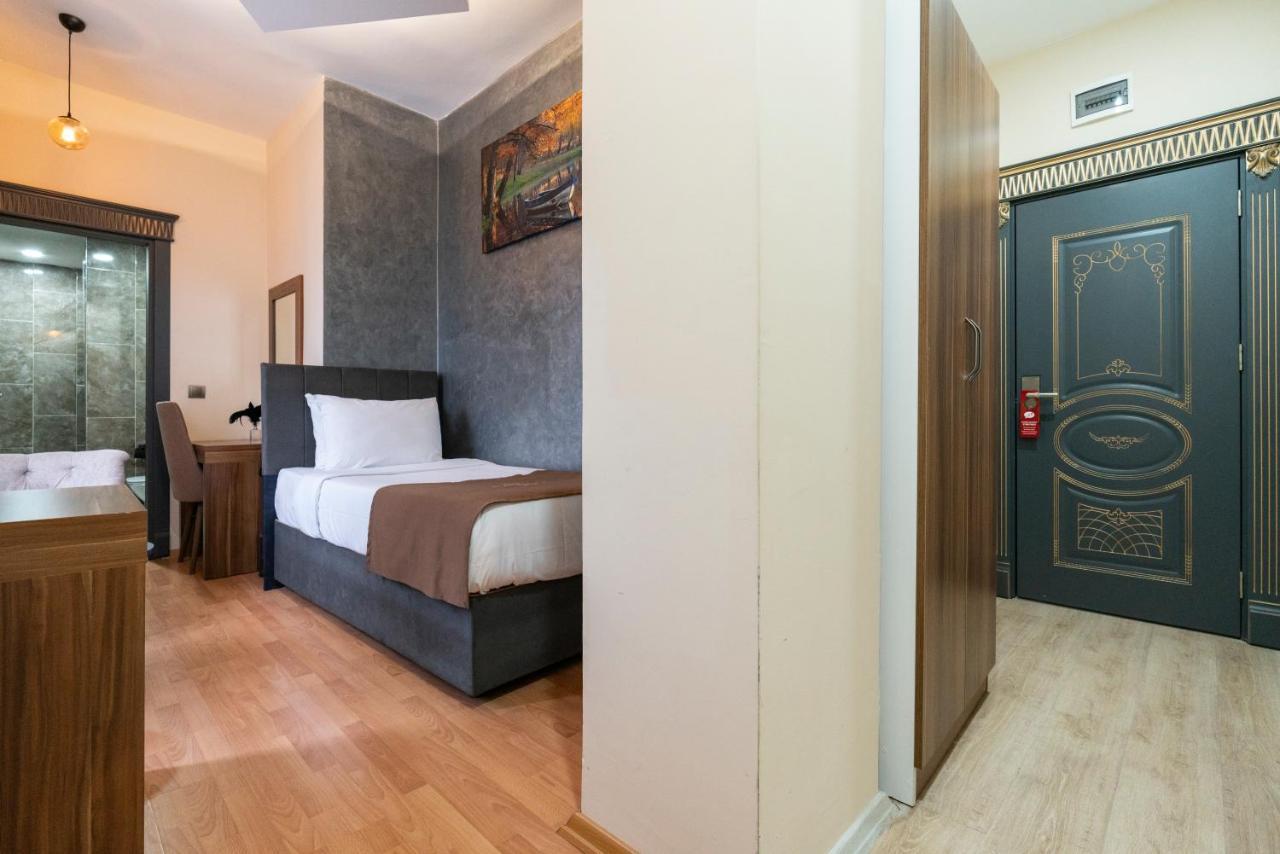 Monezza Avcilar Hotel Istanbul Exterior photo